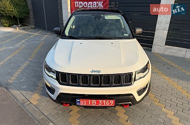 Внедорожник / Кроссовер Jeep Compass 2020 в Киеве