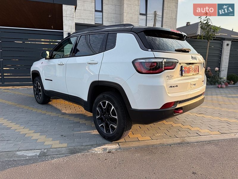 Внедорожник / Кроссовер Jeep Compass 2020 в Киеве