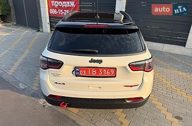 Внедорожник / Кроссовер Jeep Compass 2020 в Киеве