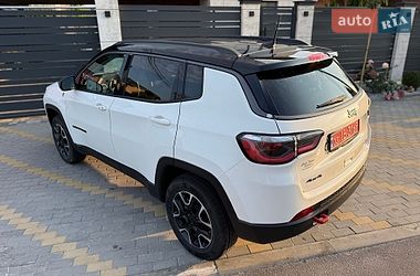 Внедорожник / Кроссовер Jeep Compass 2020 в Киеве
