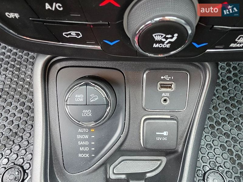Внедорожник / Кроссовер Jeep Compass 2021 в Киеве
