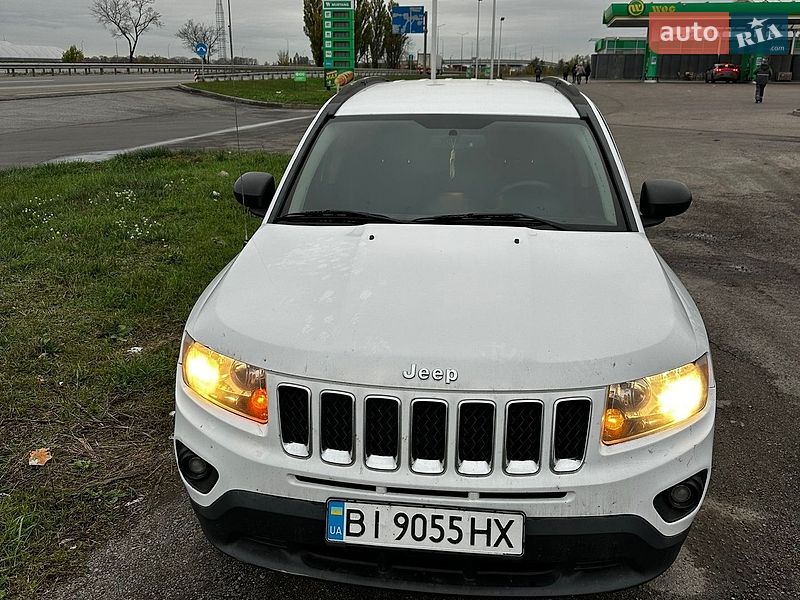 Внедорожник / Кроссовер Jeep Compass 2015 в Полтаве