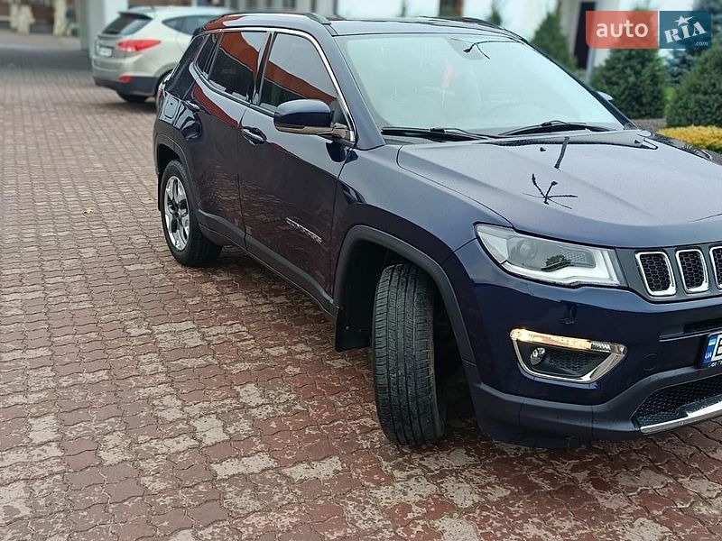 Внедорожник / Кроссовер Jeep Compass 2017 в Мостиске