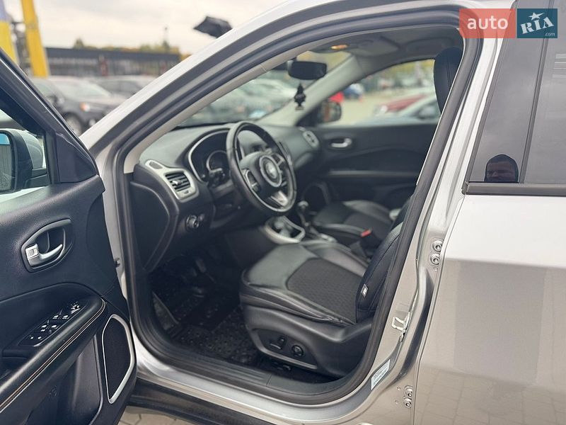 Позашляховик / Кросовер Jeep Compass 2017 в Львові