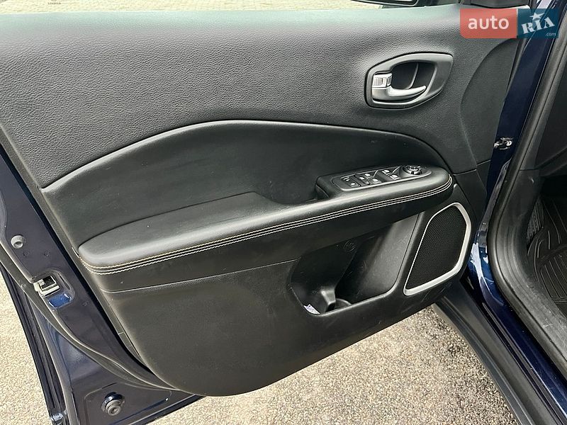 Внедорожник / Кроссовер Jeep Compass 2019 в Василькове