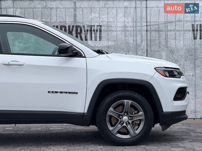 Внедорожник / Кроссовер Jeep Compass 2023 в Киеве