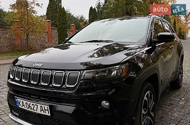 Внедорожник / Кроссовер Jeep Compass 2022 в Киеве