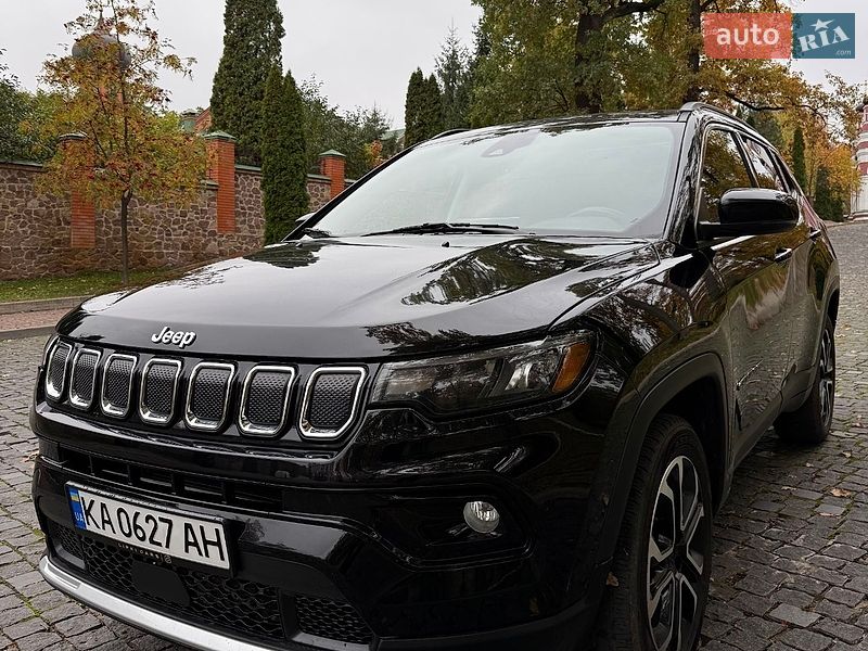 Внедорожник / Кроссовер Jeep Compass 2022 в Киеве