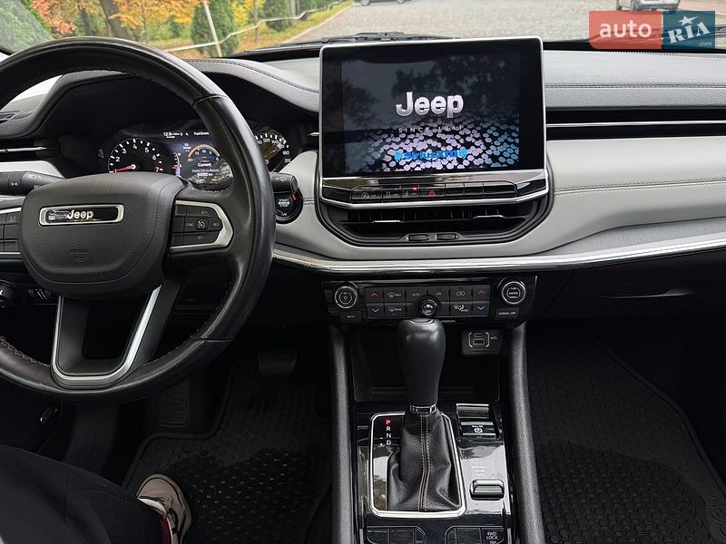 Внедорожник / Кроссовер Jeep Compass 2022 в Киеве