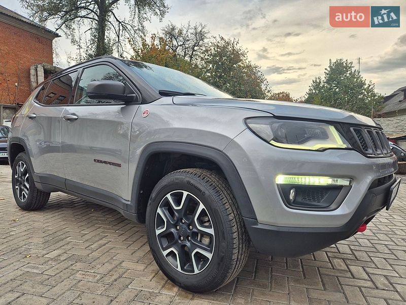 Внедорожник / Кроссовер Jeep Compass 2019 в Сумах