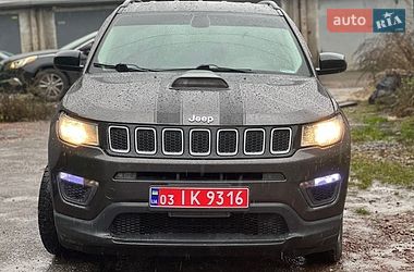 Внедорожник / Кроссовер Jeep Compass 2018 в Киеве