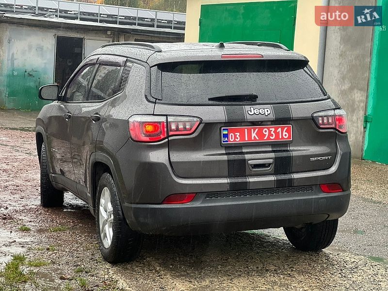 Внедорожник / Кроссовер Jeep Compass 2018 в Киеве