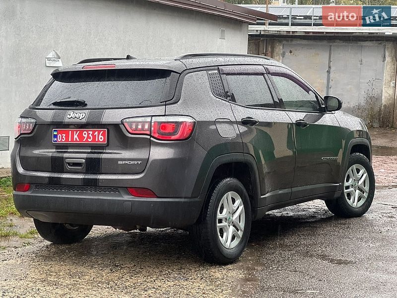 Внедорожник / Кроссовер Jeep Compass 2018 в Киеве