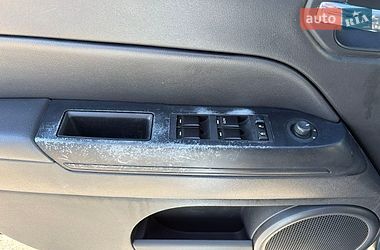 Позашляховик / Кросовер Jeep Compass 2013 в Києві
