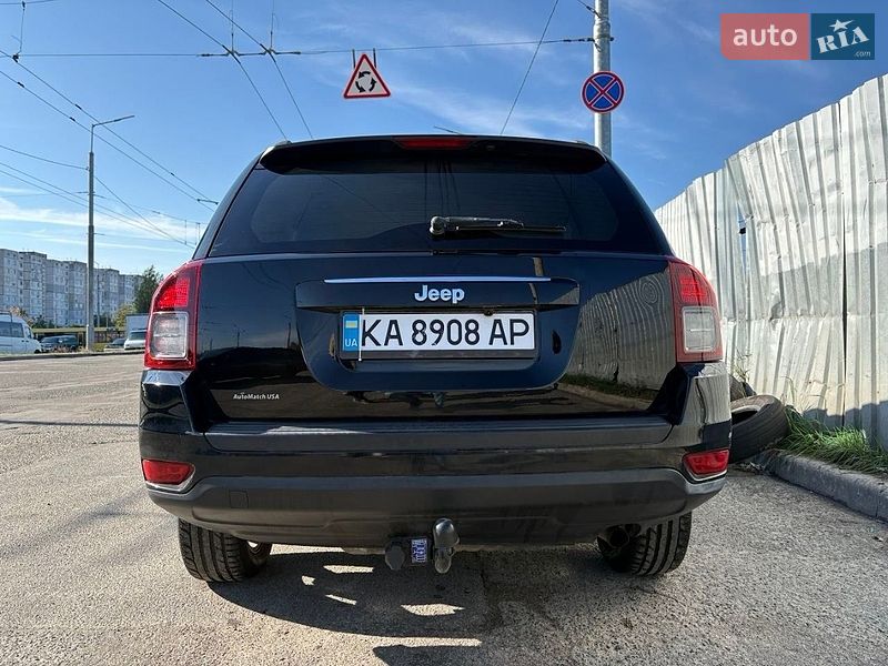 Позашляховик / Кросовер Jeep Compass 2013 в Києві
