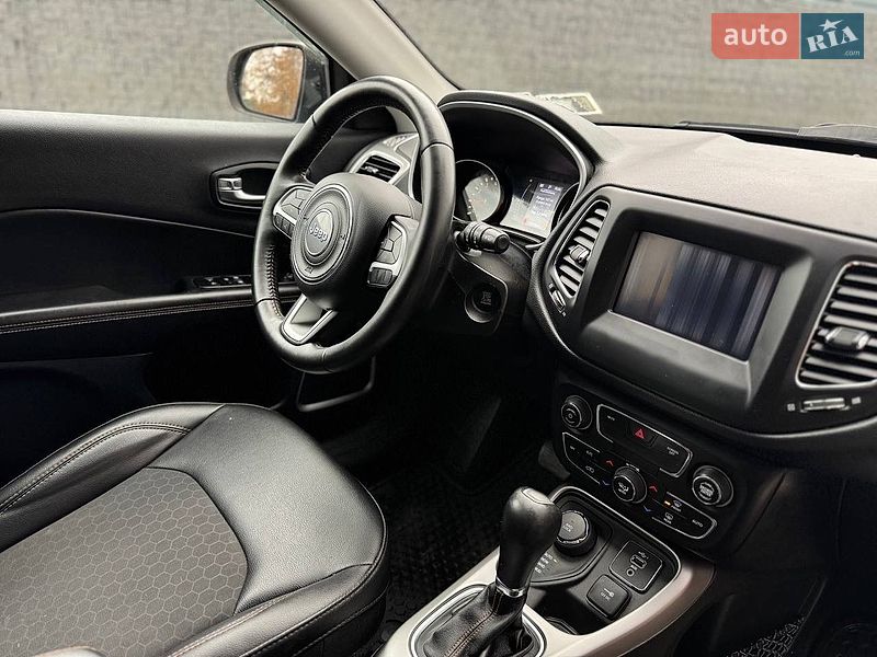 Внедорожник / Кроссовер Jeep Compass 2019 в Луцке