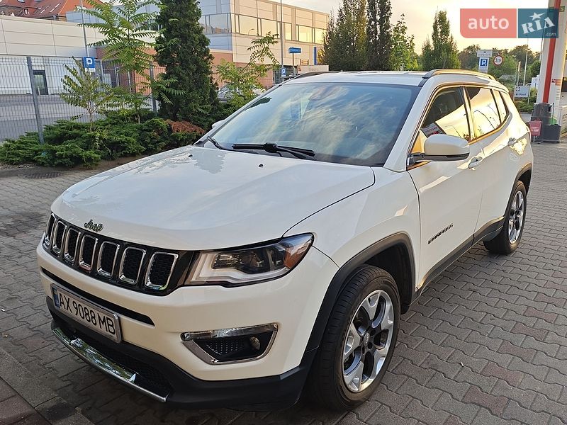 Внедорожник / Кроссовер Jeep Compass 2018 в Виноградове