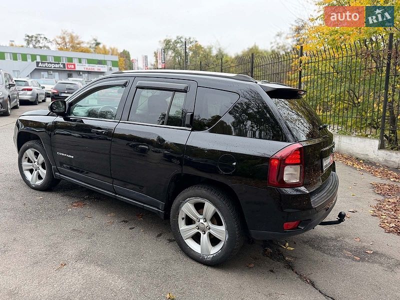 Внедорожник / Кроссовер Jeep Compass 2013 в Киеве