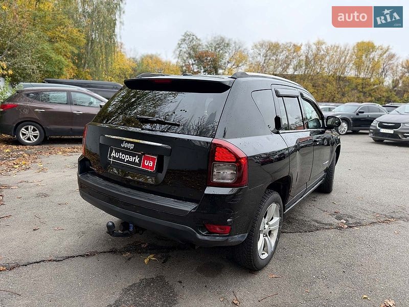 Внедорожник / Кроссовер Jeep Compass 2013 в Киеве