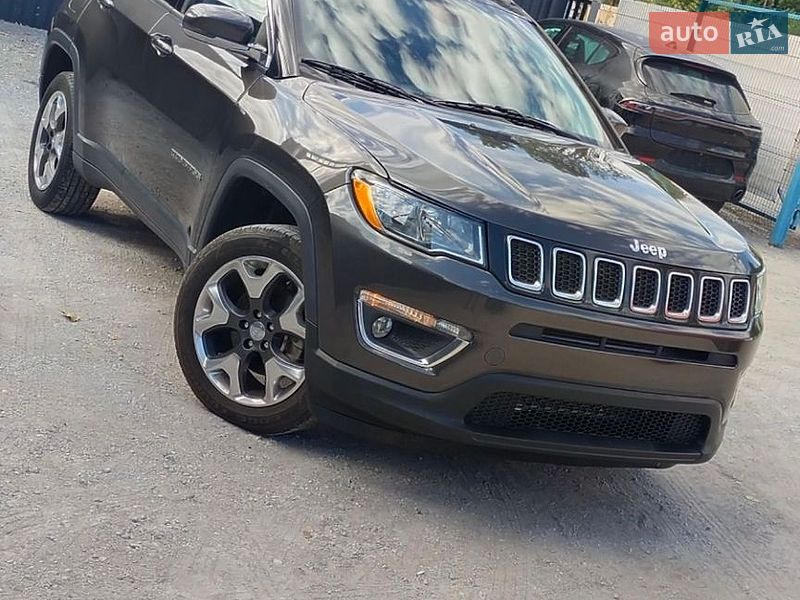 Внедорожник / Кроссовер Jeep Compass 2019 в Каменском