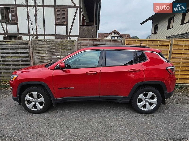 Внедорожник / Кроссовер Jeep Compass 2017 в Ивано-Франковске