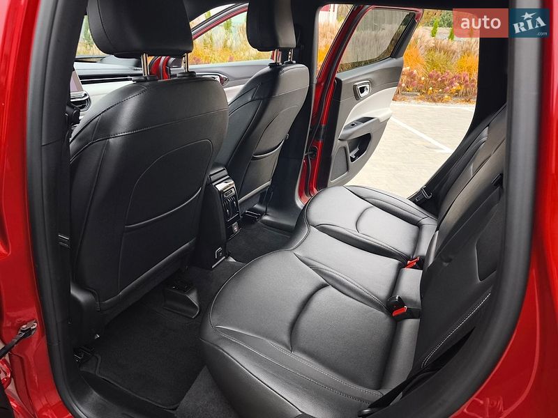 Позашляховик / Кросовер Jeep Compass 2025 в Луцьку фото 29 Позашляховик / Кросовер Jeep Compass 2025 в Луцьку