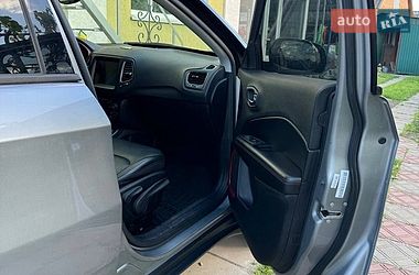 Внедорожник / Кроссовер Jeep Compass 2020 в Полтаве фото 25 Внедорожник / Кроссовер Jeep Compass 2020 в Полтаве