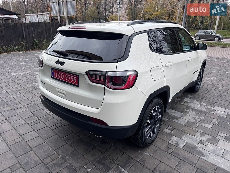 Внедорожник / Кроссовер Jeep Compass 2019 в Ровно
