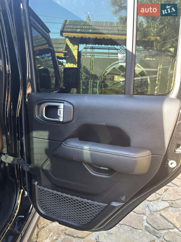 Пікап Jeep Gladiator 2019 в Івано-Франківську