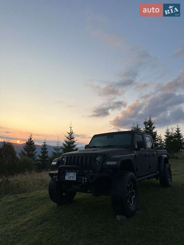 Пікап Jeep Gladiator 2019 в Івано-Франківську