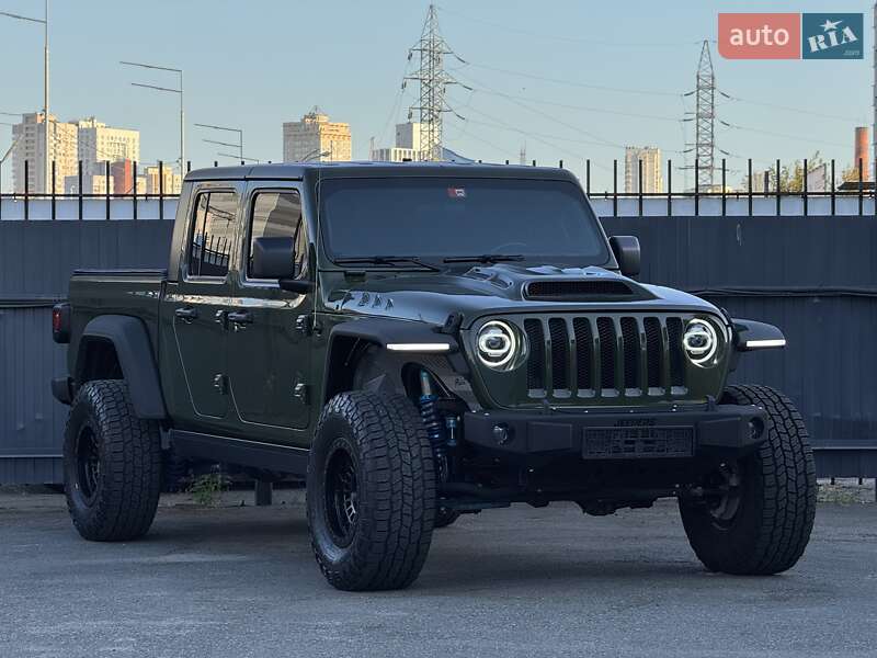 Пикап Jeep Gladiator 2022 в Киеве