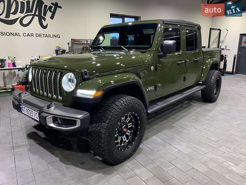 Jeep Gladiator 2023