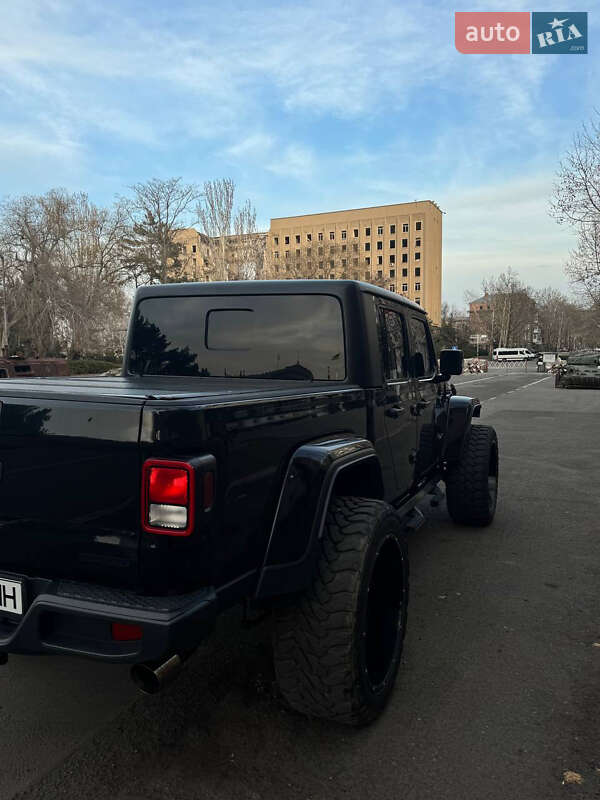 Пікап Jeep Gladiator 2019 в Миколаєві