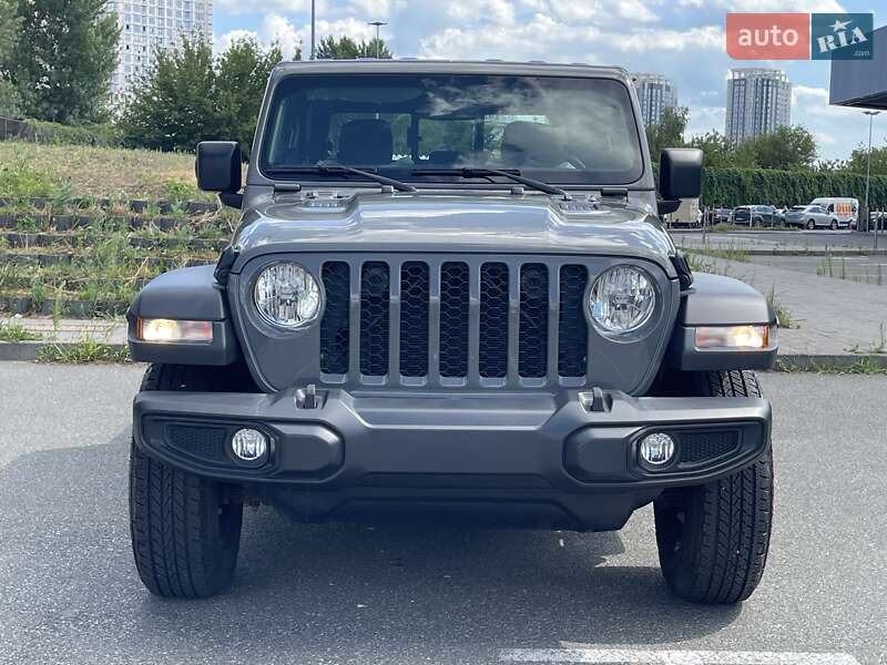 Пикап Jeep Gladiator 2022 в Киеве