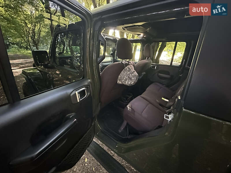 Пикап Jeep Gladiator 2021 в Львове