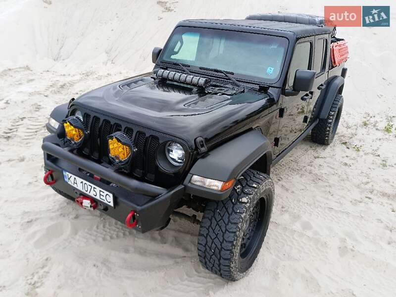 Пикап Jeep Gladiator 2020 в Киеве