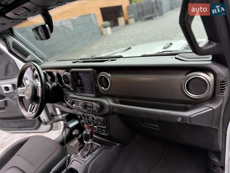 Пикап Jeep Gladiator 2022 в Киеве фото 14 Пикап Jeep Gladiator 2022 в Киеве