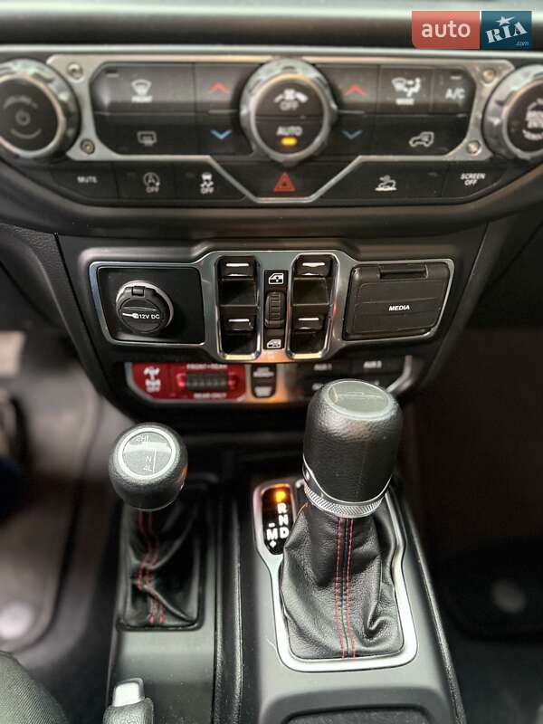 Пикап Jeep Gladiator 2022 в Киеве фото 18 Пикап Jeep Gladiator 2022 в Киеве