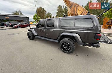 Пикап Jeep Gladiator 2021 в 