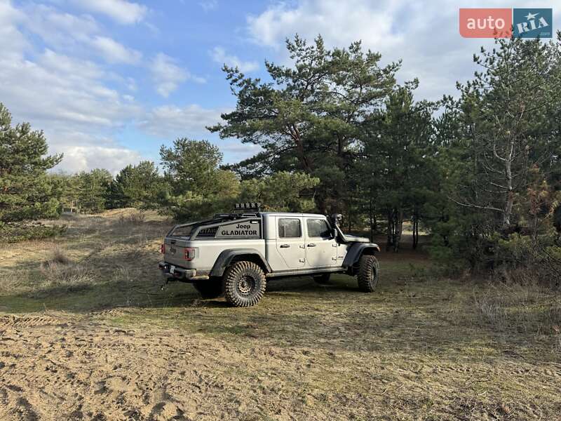 Пикап Jeep Gladiator 2019 в Днепре фото 14 Пикап Jeep Gladiator 2019 в Днепре