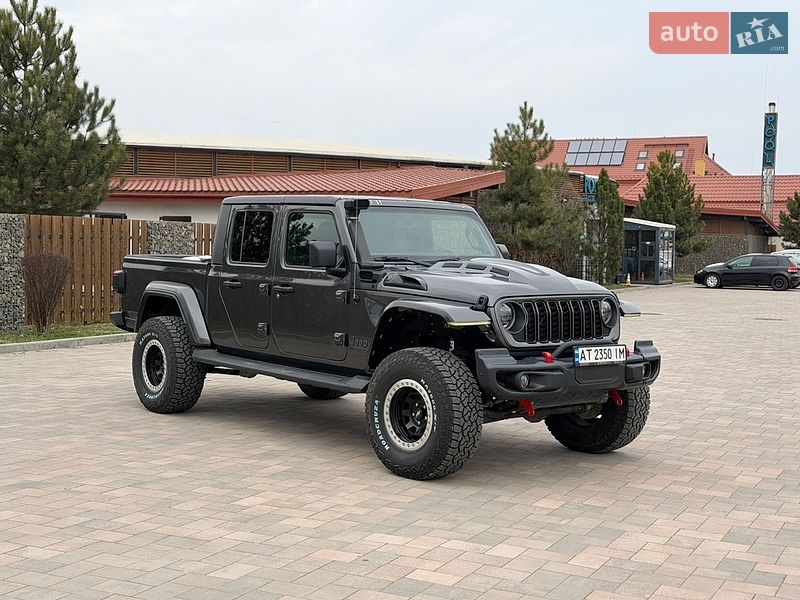 Пікап Jeep Gladiator 2020 в Івано-Франківську