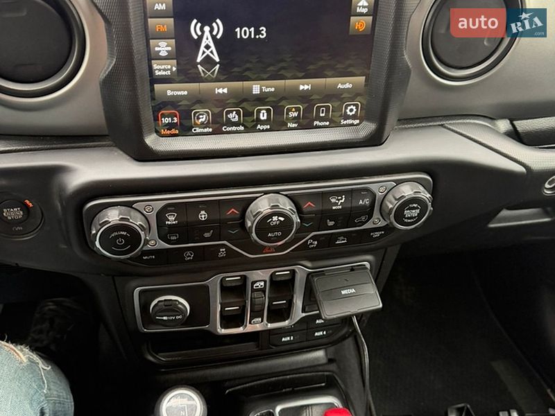 Пікап Jeep Gladiator 2020 в Івано-Франківську