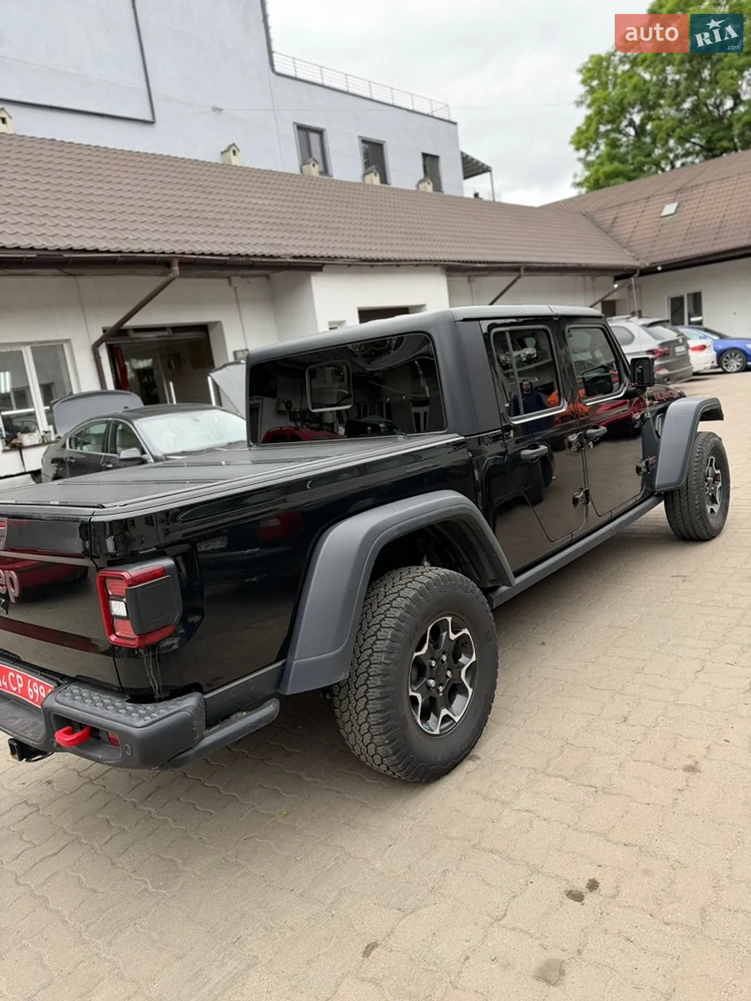 2020 Jeep Gladiator - мініатюра 2