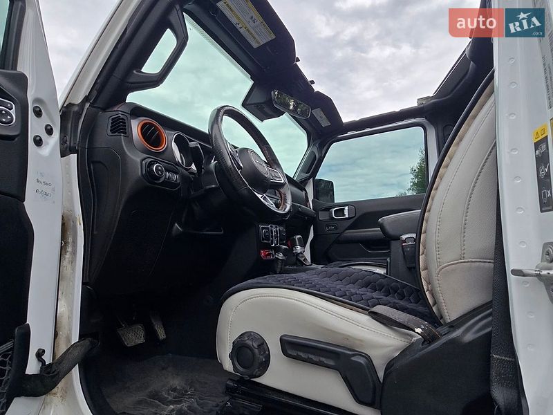 Пікап Jeep Gladiator 2021 в Верховині