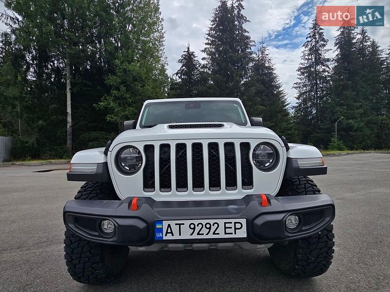 Пікап Jeep Gladiator 2021 в Верховині