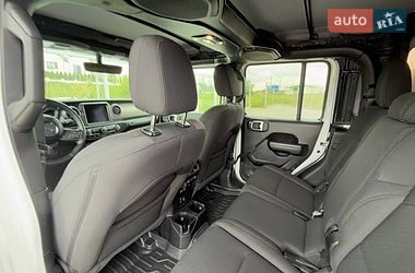 Пікап Jeep Gladiator 2021 в Львові