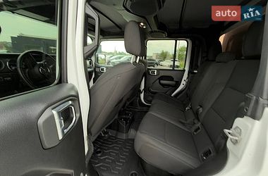 Пікап Jeep Gladiator 2021 в Львові