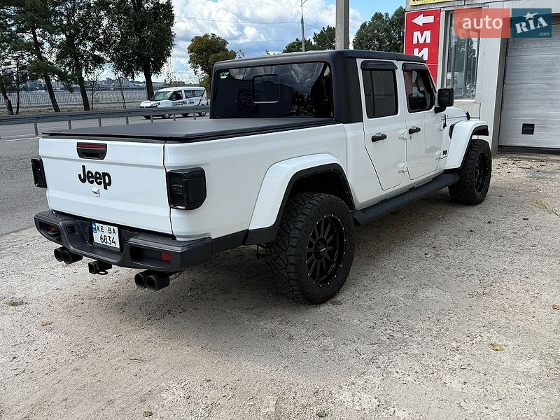 Пікап Jeep Gladiator 2023 в Дніпрі