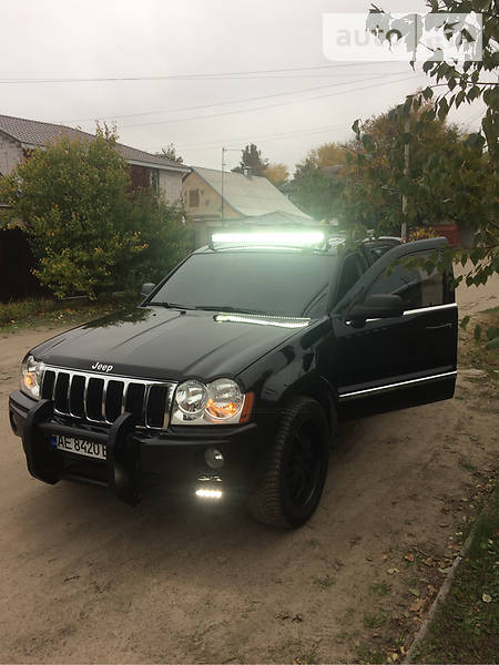 Внедорожник / Кроссовер Jeep Grand Cherokee 2006 в Днепре