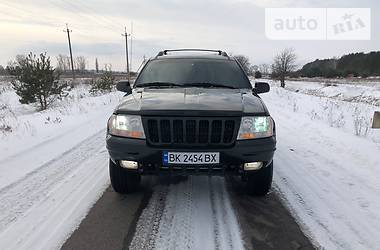 Внедорожник / Кроссовер Jeep Grand Cherokee 2000 в Ровно